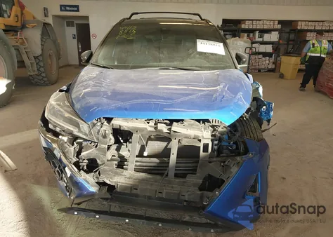 2021 Nissan Kicks Sr Xtronic Cvt z USA, uszkodzony, nr VIN 3N1CP5DV0ML555568